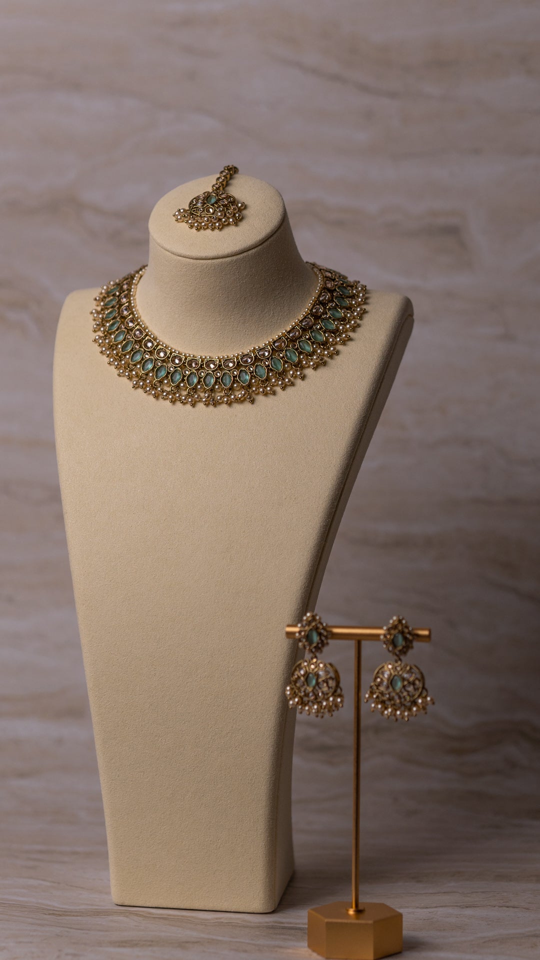 Tara Necklace Set