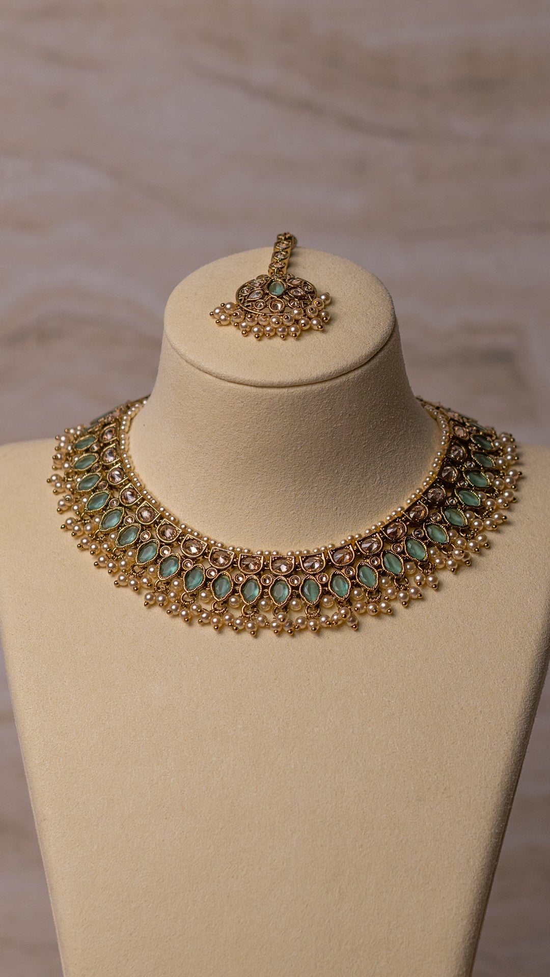 Tara Necklace Set