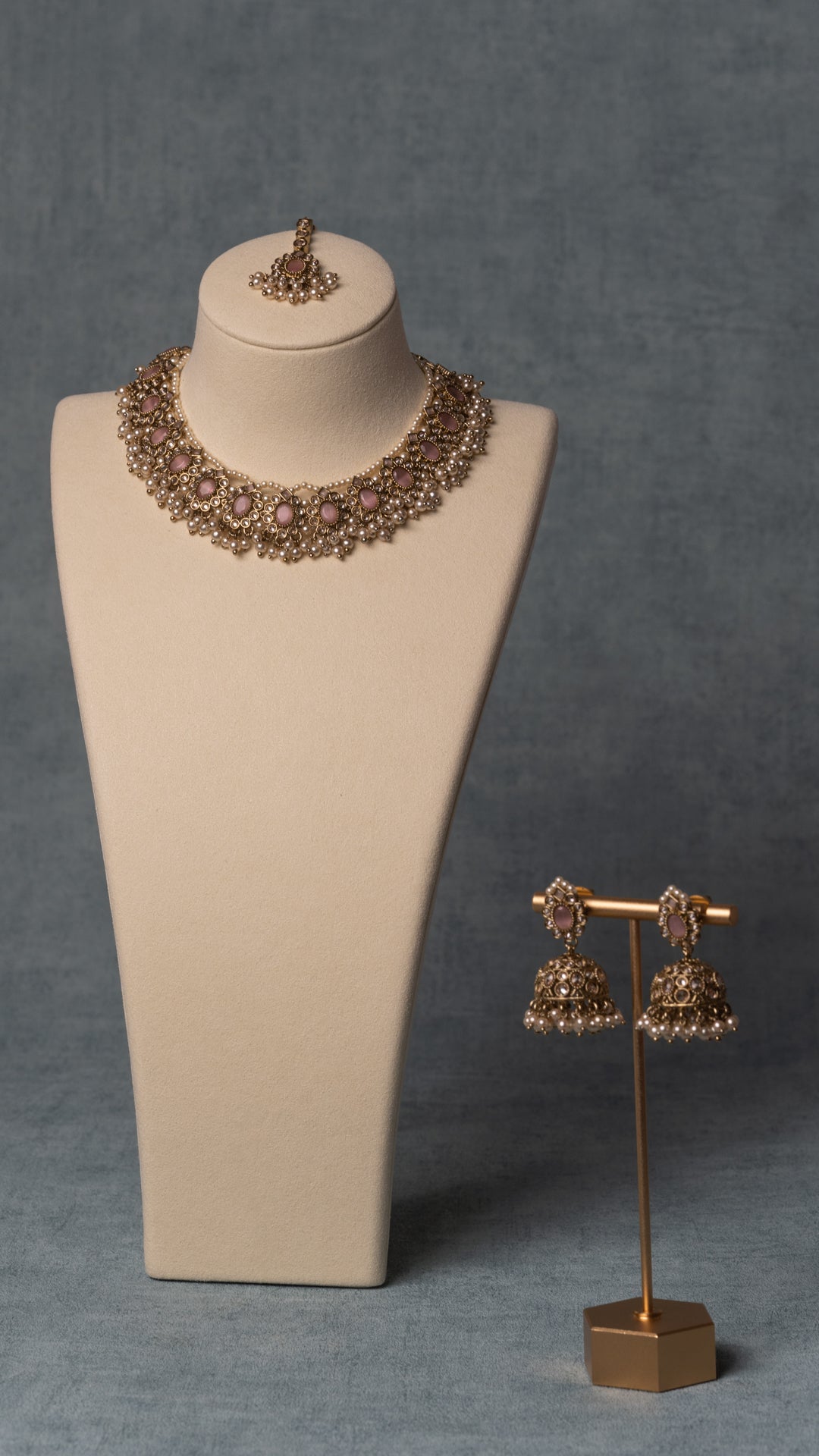 Maya Necklace Set - Pale Pink