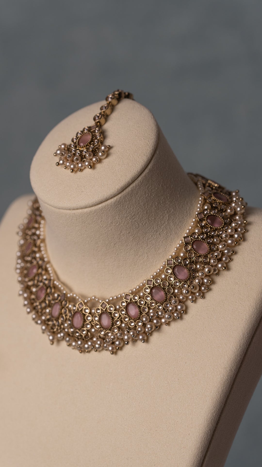 Maya Necklace Set - Pale Pink