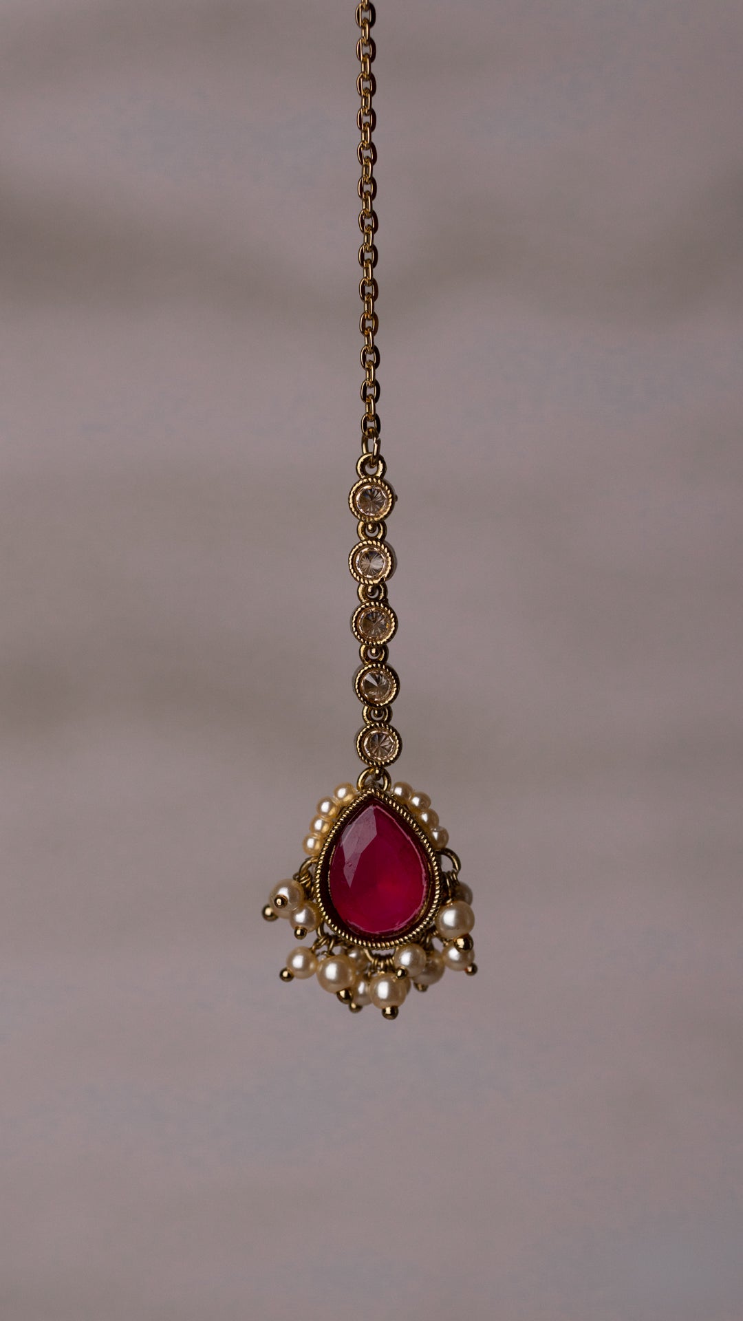 Ruby Noor Necklace Set