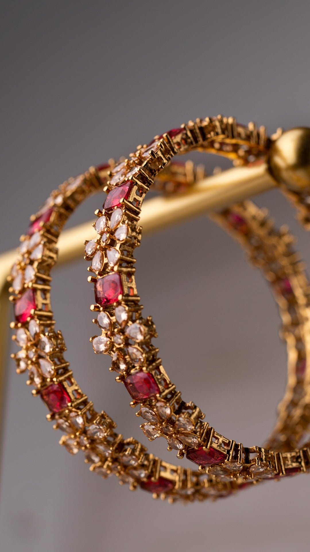 Kyra Bangles