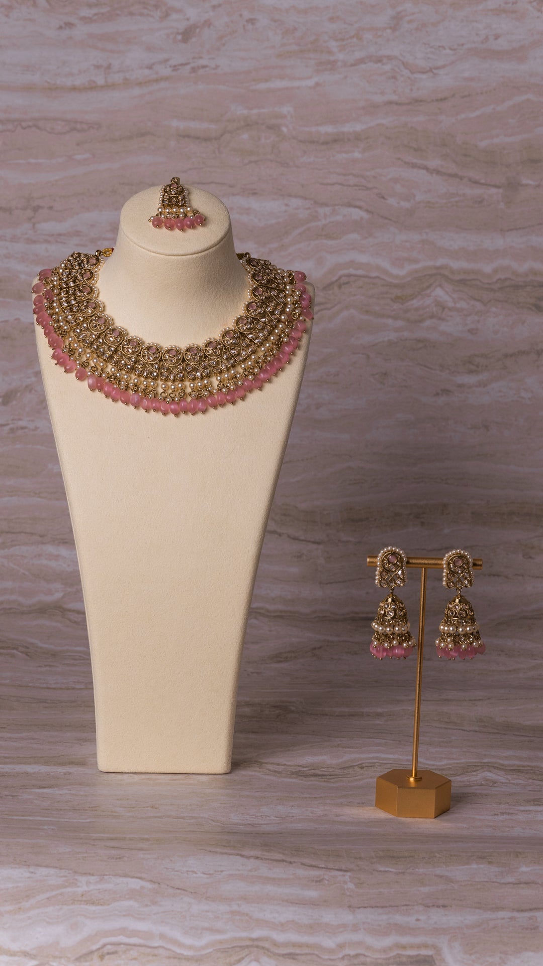 Aamira Necklace Set
